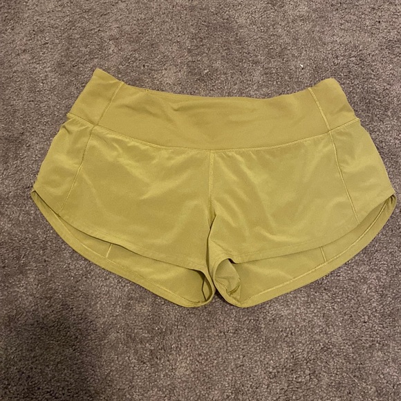 lululemon speed up shorts: size 4 - Picture 1 of 4